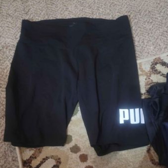 Women's athletic apparel - Picture 4 of 9